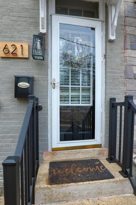Rare City Home W/ Backyard Fire-Pit & Hottub แลงคาสเตอร์ ภายนอก รูปภาพ